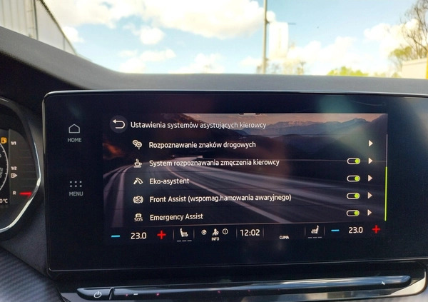 Skoda Octavia cena 129800 przebieg: 143558, rok produkcji 2021 z Dąbrowa Tarnowska małe 781